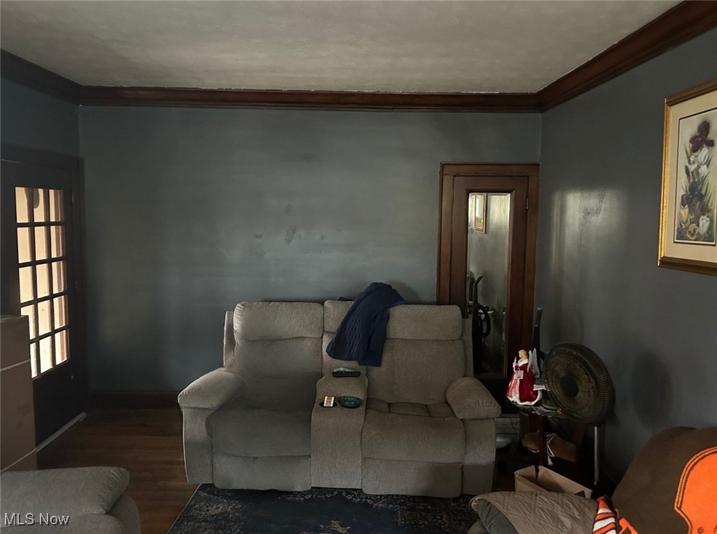 Halloway - Residential Income