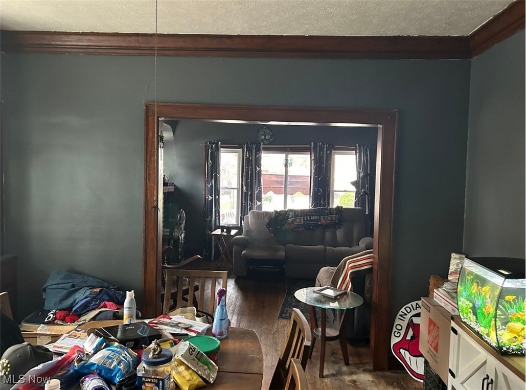 Halloway - Residential Income