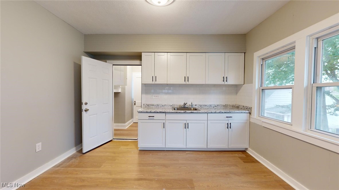 Halloway - Residential Income