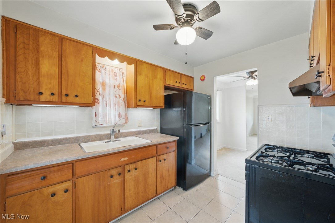 21031 Ball Avenue, Euclid, Ohio image 10