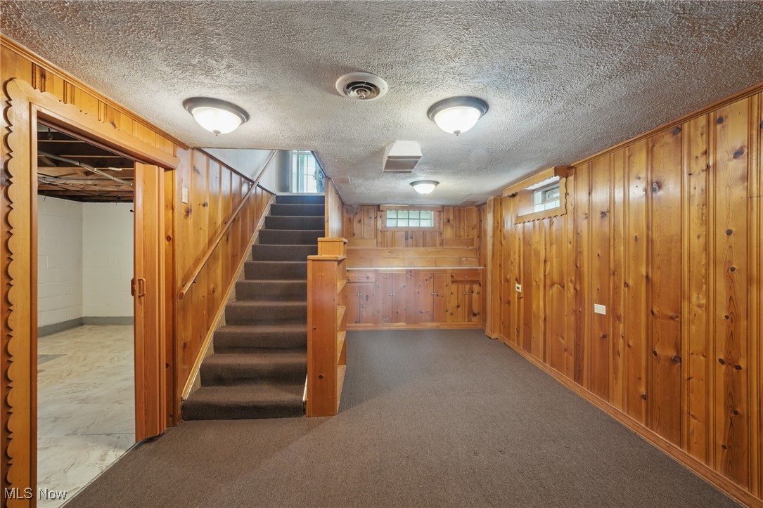 21031 Ball Avenue, Euclid, Ohio image 29
