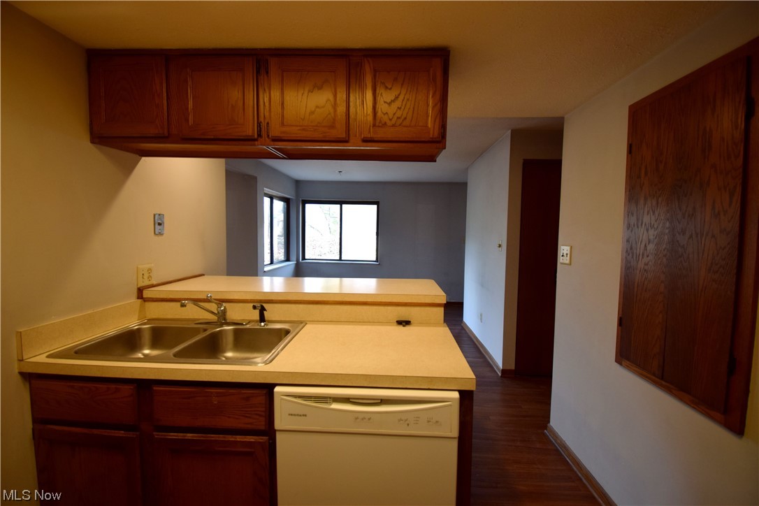 Pine Mill Ridge Condo - Residential