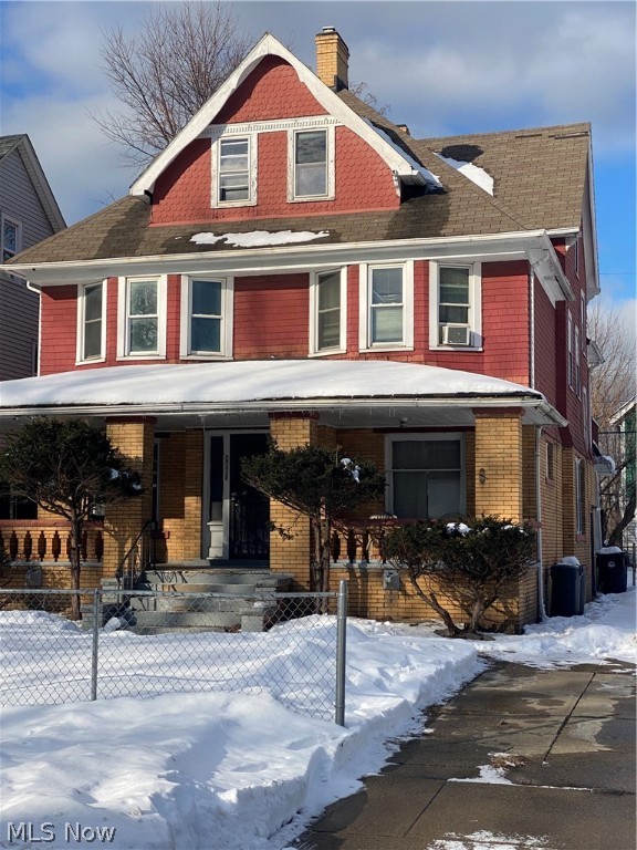 Come see this spacious 5 bedroom home! Freshly painted and ready for immediate occupancy! Near downtown, hospitals and shops! Come make this house home! Call listing agent to schedule appointment. Rental requirements:Credit score of 600+. Below 600 is considered conditional.Less than 3 items in collections, excluding student loan and medical. More than 3 is considered conditional. Monthly income of 2.5 times the amount of the monthly rent.Thorough and Complete Criminal and Eviction Check.$50 Non Refundable App Fee for all Adults who will be occupying the property.Applications can only be completed online.Typical Security Deposit equivalent to one months rent, pending results of background checks.