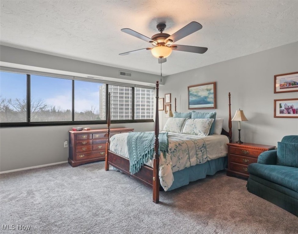 12550 Lake Avenue #606, Lakewood, Ohio image 12