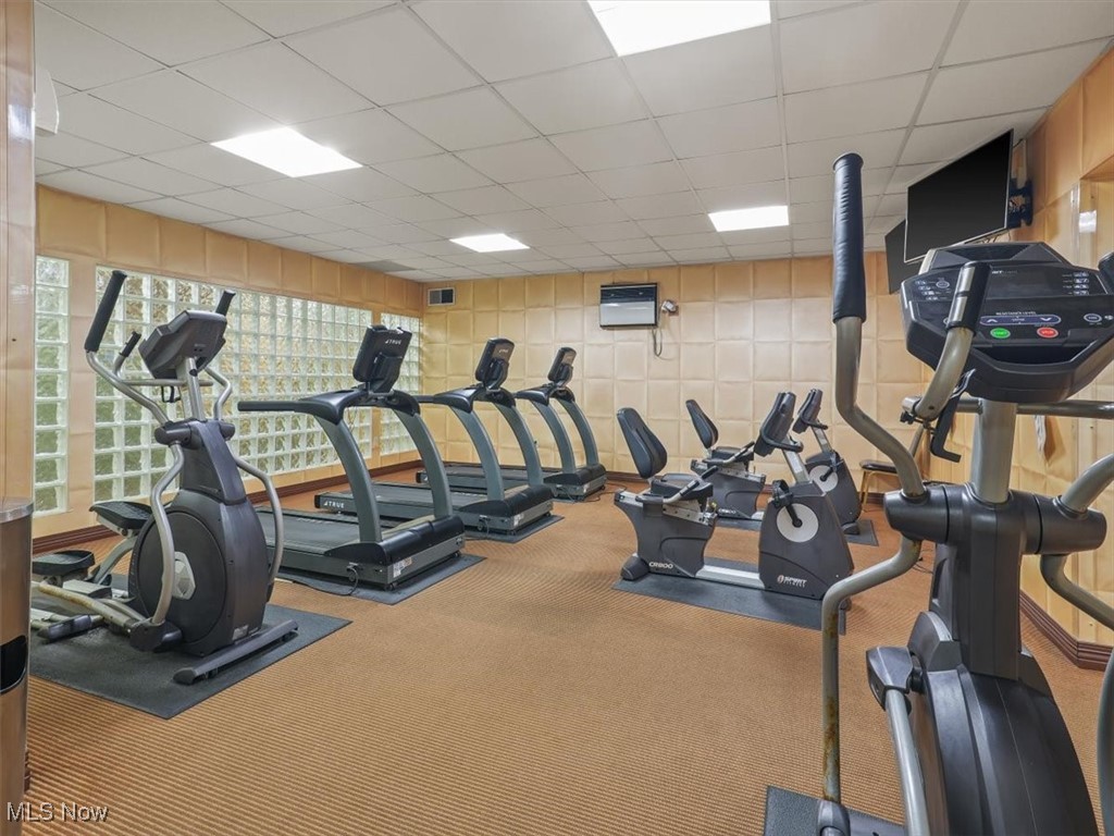 12550 Lake Avenue #606, Lakewood, Ohio image 28