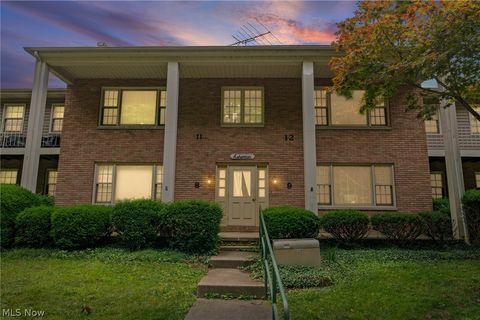Condo For Sale - 410 Lafayette Road #12<br/> Medina County, Medina, OH 44256