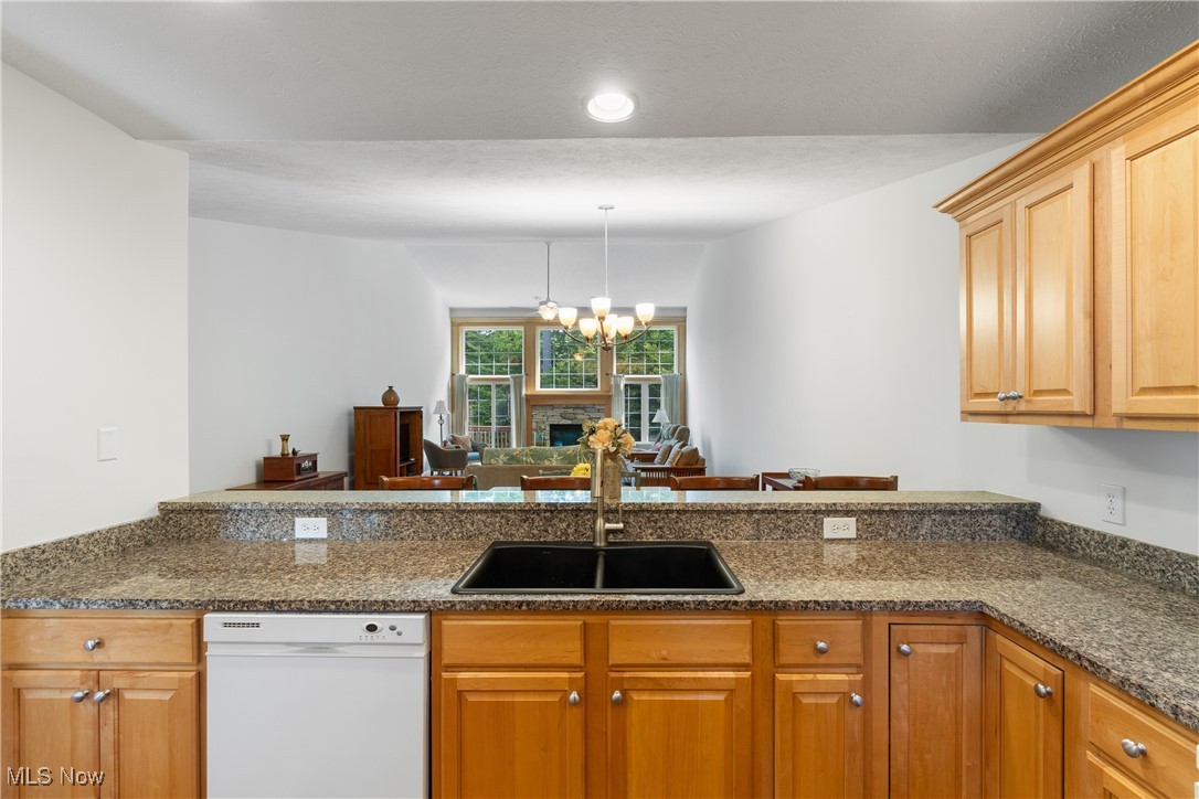 Auburn Hills Condo's - Residential