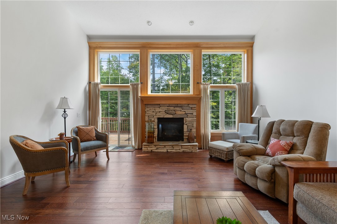 Auburn Hills Condo's - Residential