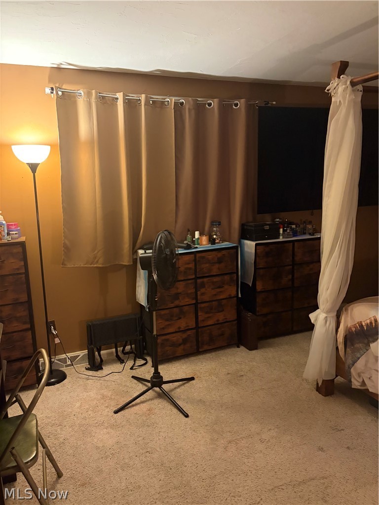 Oxford Heights Condo - Residential