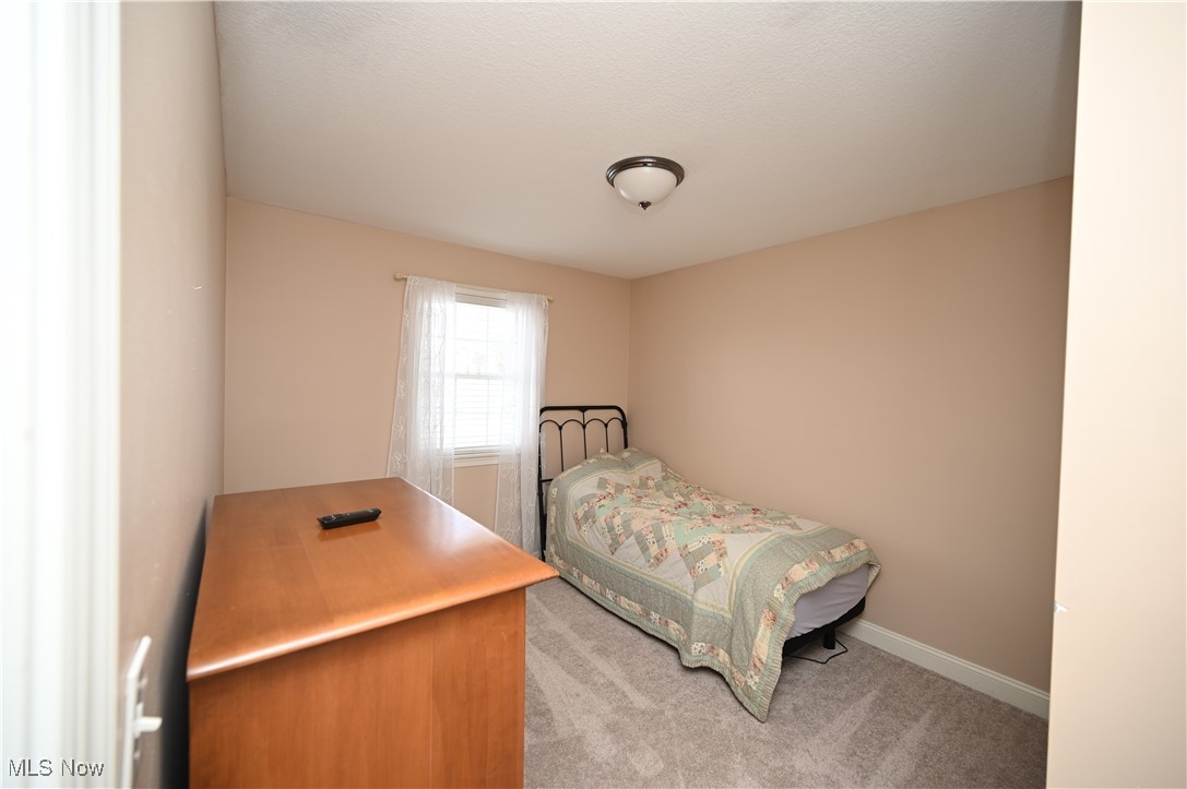 Noras Glen Dev Condo - Residential