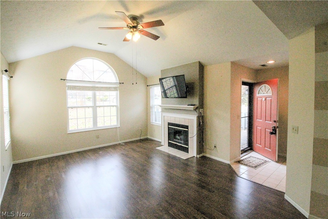 Villas At Oregon Trails Condo - Residential