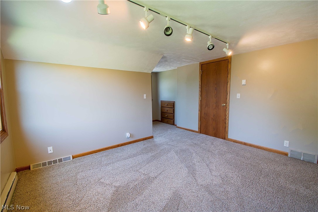 Wilkshire Hills 05a - Residential