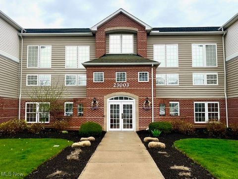 23003 Chandlers Lane 219 Olmsted Falls OH 44138