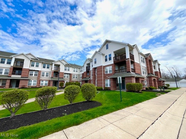 23003 Chandlers Lane #219, Olmsted Falls, Ohio image 29