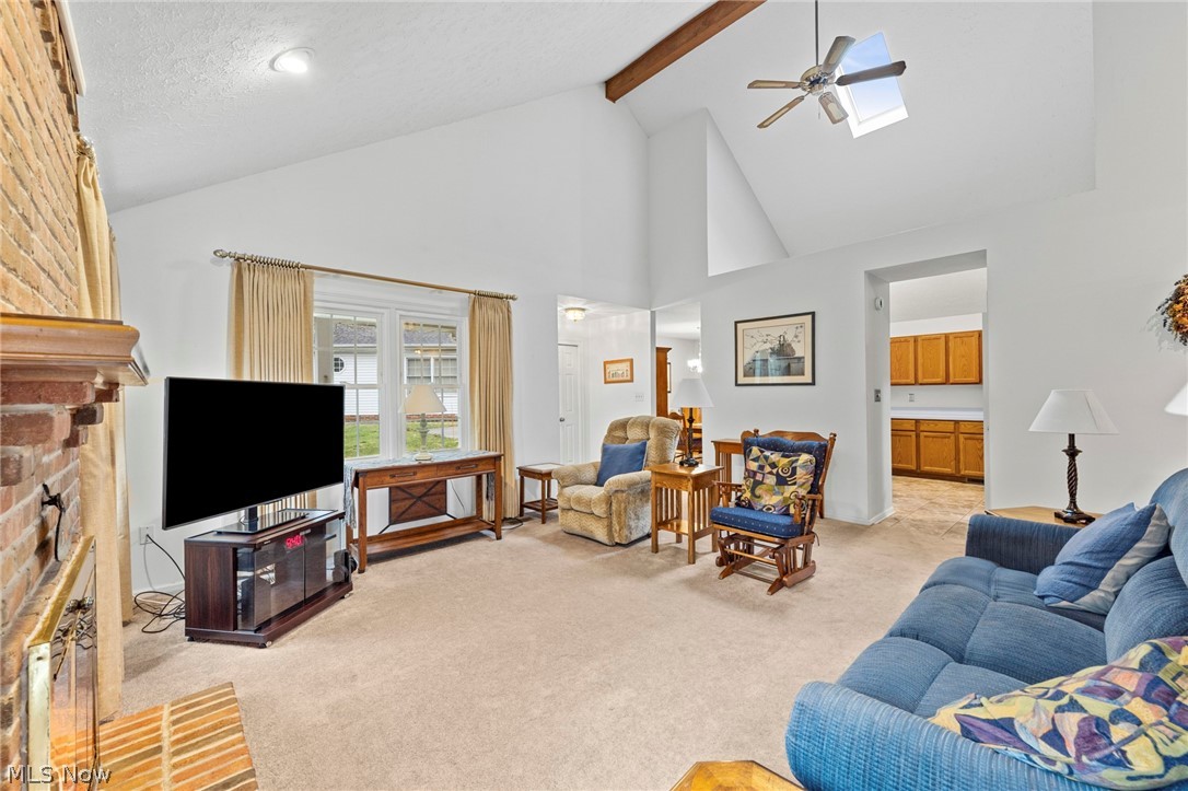 Macintosh Farms Condo 01 - Residential