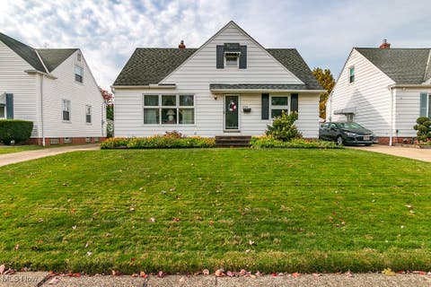 Photo for 1706 Hawthorne Drive