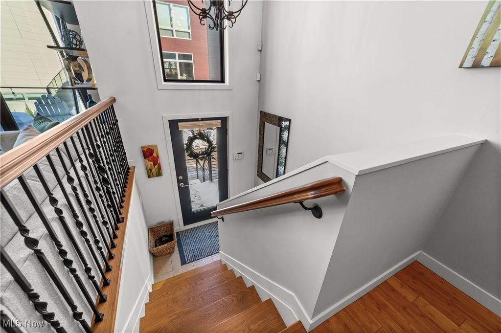 Photo of 3 Clifton Pointe, Lakewood, OH 44107 (MLS # 5184991)