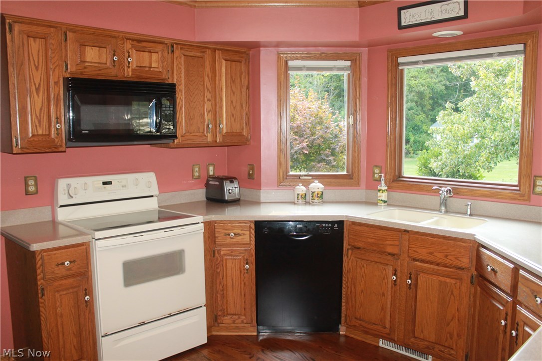 Ivy Hill Estates - Residential