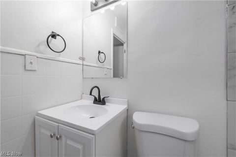 Tiny photo for 3890 E 143rd Street, Cleveland, OH 44128 (MLS # 5255321)