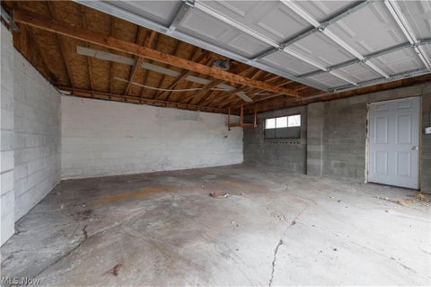 Tiny photo for 3890 E 143rd Street, Cleveland, OH 44128 (MLS # 5255321)