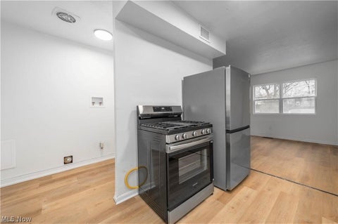 Tiny photo for 3890 E 143rd Street, Cleveland, OH 44128 (MLS # 5255321)
