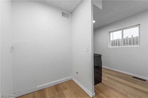 Tiny photo for 3890 E 143rd Street, Cleveland, OH 44128 (MLS # 5255321)