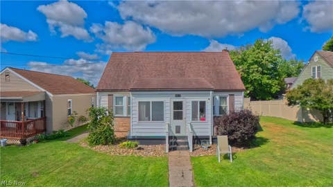Photo of 1817 Idaho Avenue, East Liverpool, OH 43920 (MLS # 5233253)