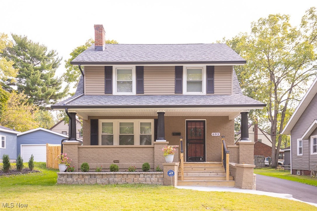 Welcome to this beautifully updated home located on the west side of Akron, just minutes from the Wallhaven area. This spacious 3-bedroom, 2-bathroom property combines modern updates with classic charm, offering comfortable living in a convenient location.
Step inside to find a freshly remodeled interior with stylish finishes throughout. The main level features a bright living space, a nice size kitchen, and three comfortable bedrooms. Downstairs, the finished basement includes a full bathroom — perfect for a guest suite, home office, or additional living area.
Enjoy outdoor living on the back patio deck, with a fully fenced backyard – ideal for pets, play, or entertaining. This home also features a 2-car garage 
Don't miss the opportunity to own this move-in-ready home