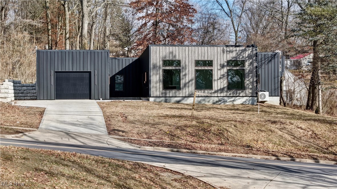 537 Oak Hill Road Rd, Wooster, Ohio image 1
