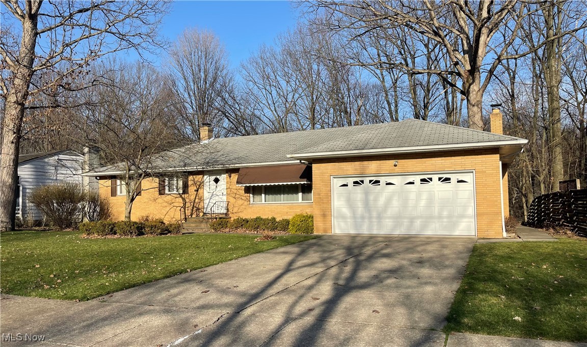 837 Wellmon Street, Bedford, Ohio image 36