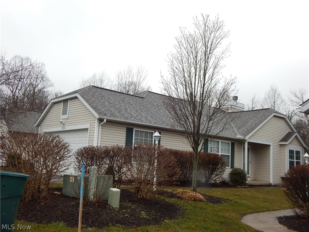 Woodbury Condo - Residential