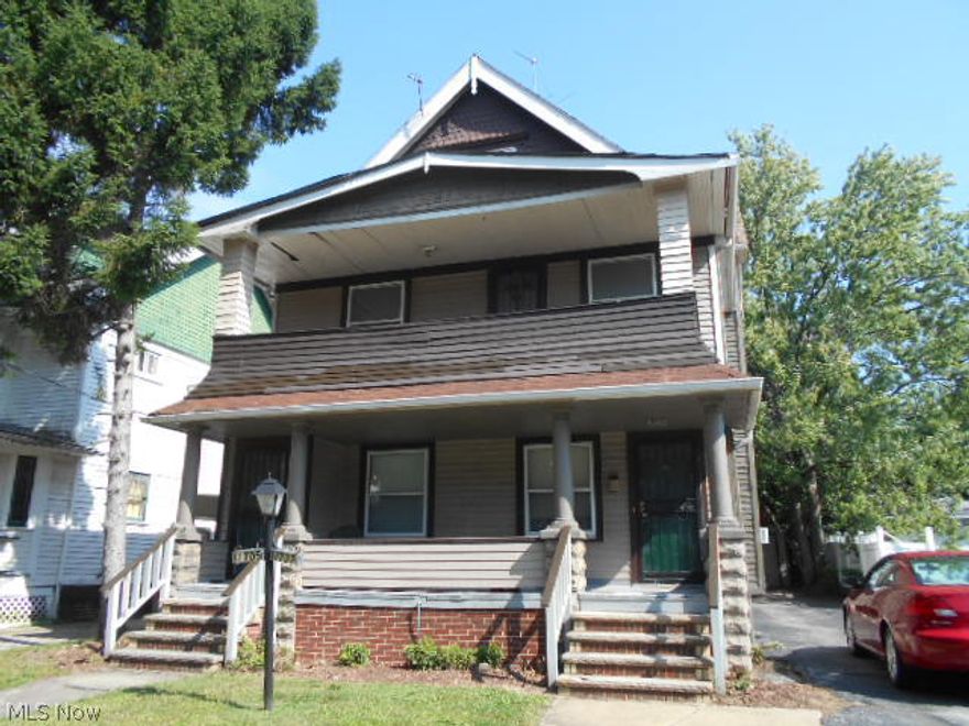 Great investment potential. Spacious two family in Cleveland, with a large, open floorplan. Located close to shopping, schools, and transportation. Owner Occ. Buyers & Agents must sign OwnerOccupant Certificate found in MLS Attachment in order to make offer.  This is a Fannie Mae HomePath property.