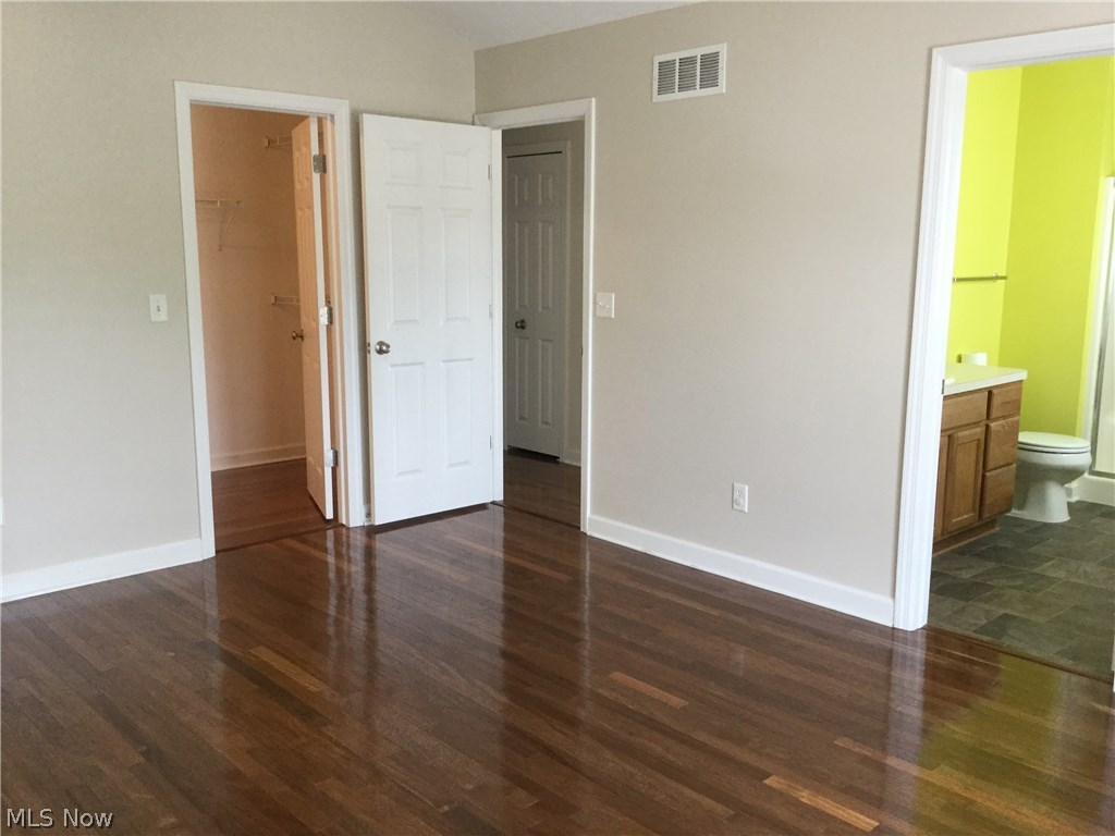 Glenwillow Place - Residential Lease