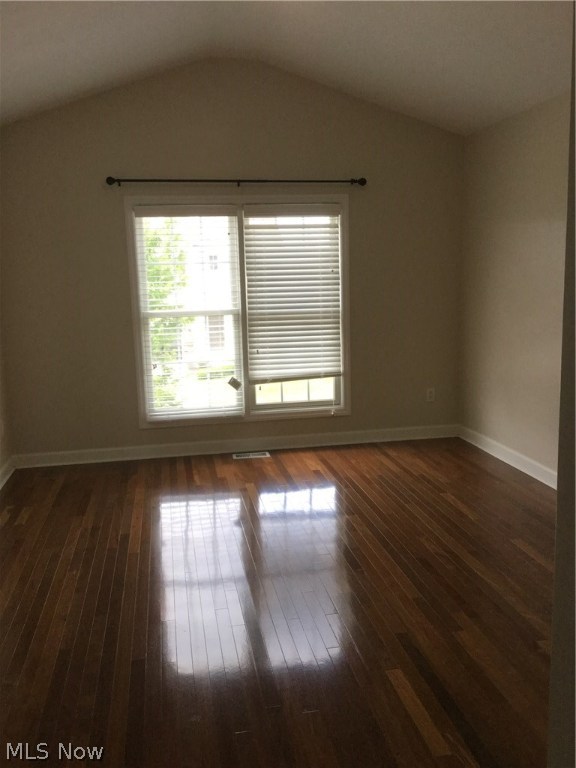 Glenwillow Place - Residential Lease