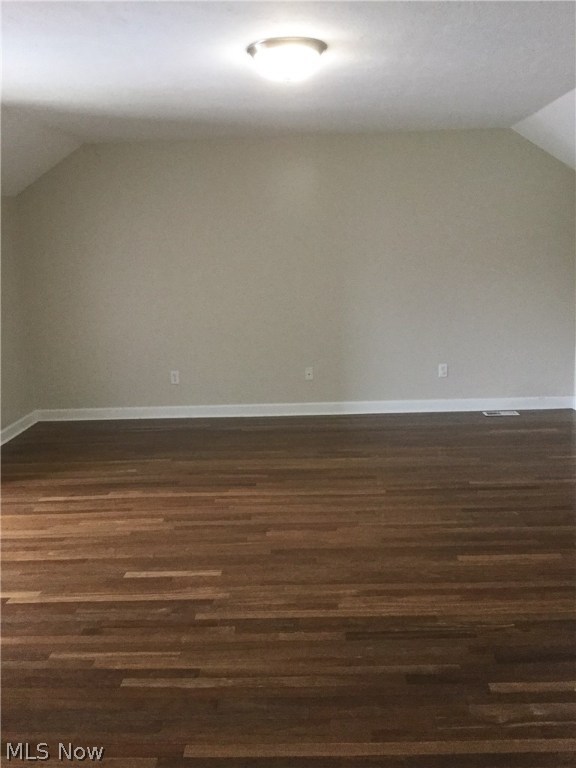 Glenwillow Place - Residential Lease