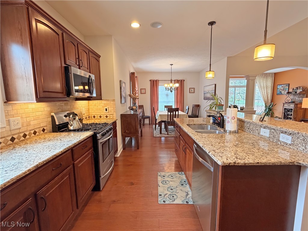 Villas/Taramina - Residential