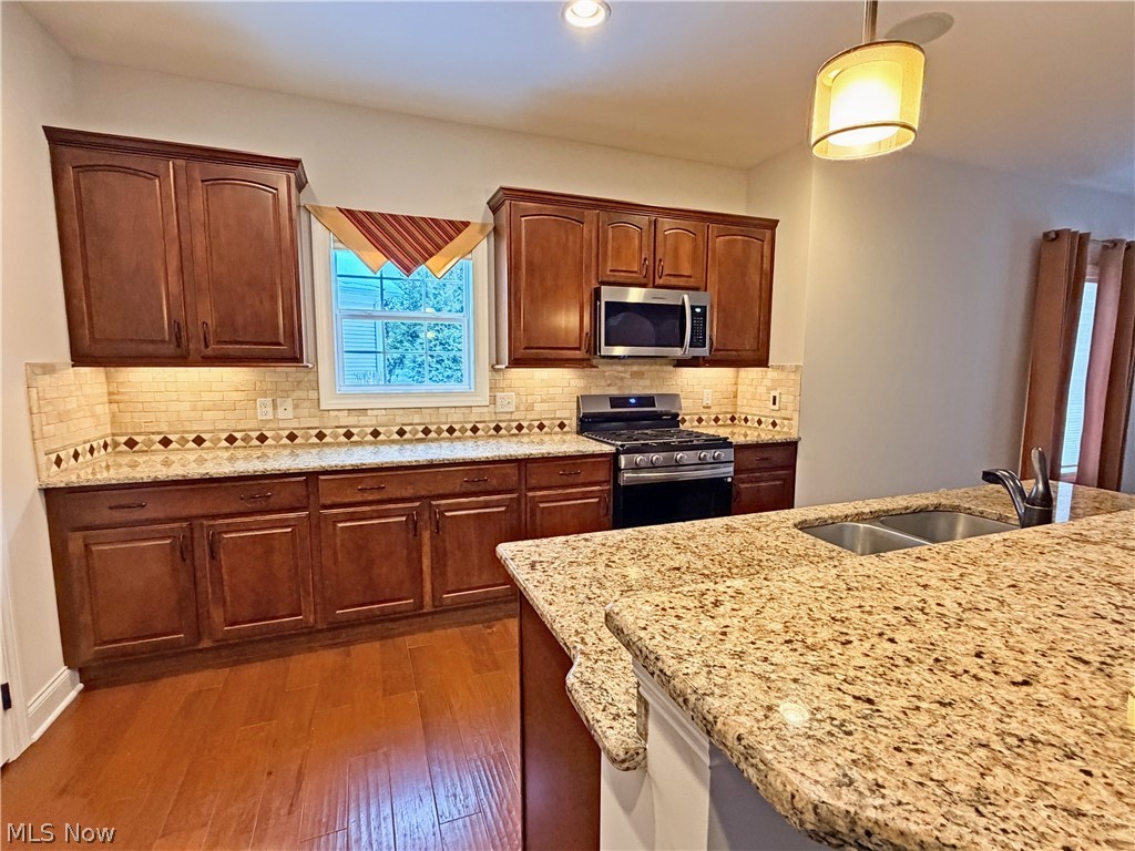 Villas/Taramina - Residential