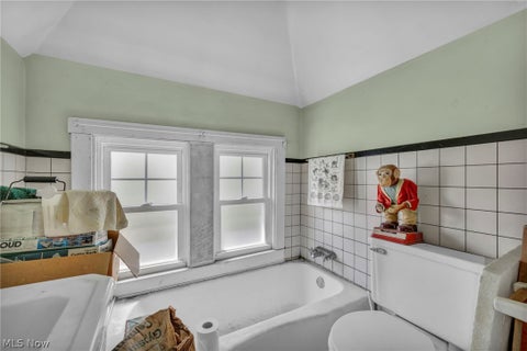 Tiny photo for 1537 Grace Avenue, Lakewood, OH 44107 (MLS # 5239992)