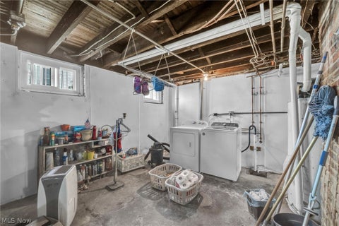 Tiny photo for 1537 Grace Avenue, Lakewood, OH 44107 (MLS # 5239992)