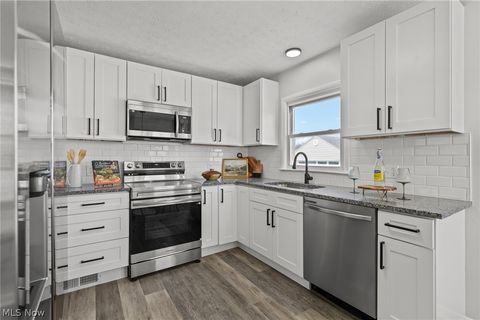 Tiny photo for 2127 Quayle Drive, Akron, OH 44312 (MLS # 5203195)