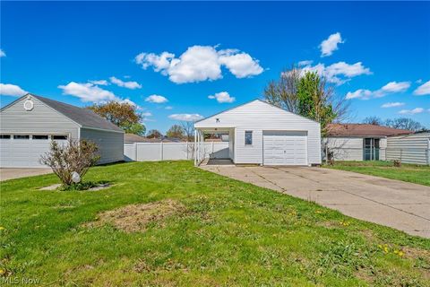 Tiny photo for 2127 Quayle Drive, Akron, OH 44312 (MLS # 5203195)