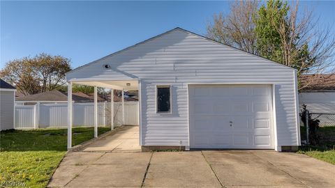 Tiny photo for 2127 Quayle Drive, Akron, OH 44312 (MLS # 5203195)