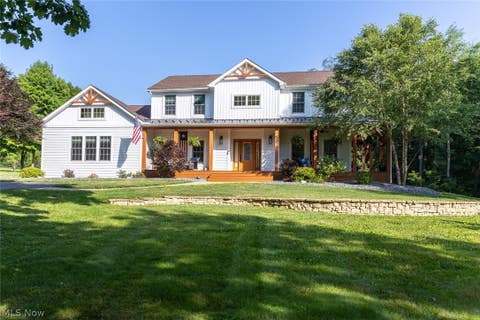 Homes For Sale - 44759 Crestview Road<br/> Columbiana, OH 44408