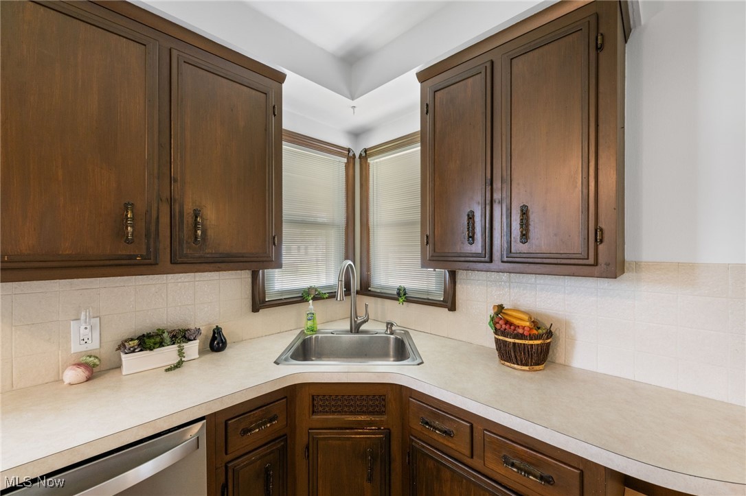 Engmer Realty & Investment Com - Residential