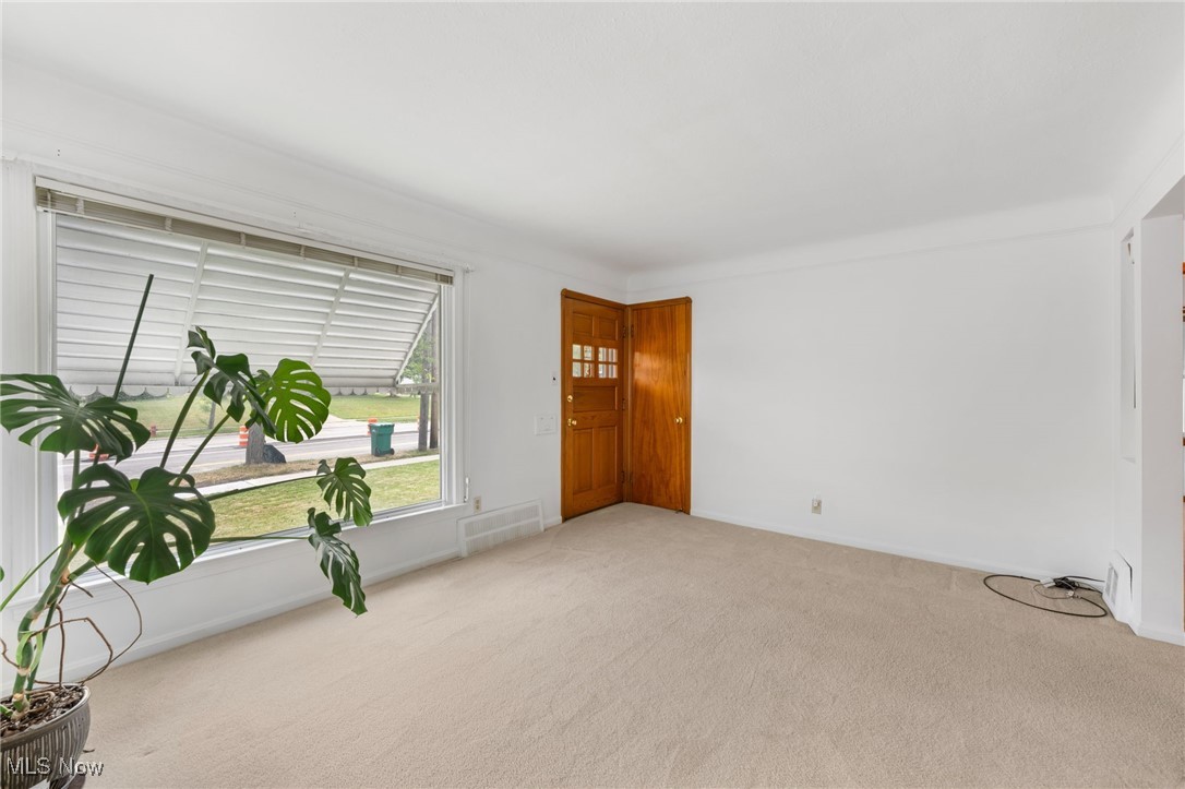 Engmer Realty & Investment Com - Residential