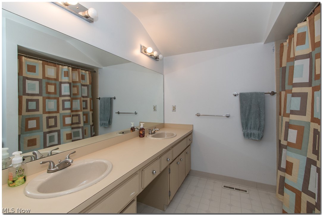 Hemlock Falls - Residential