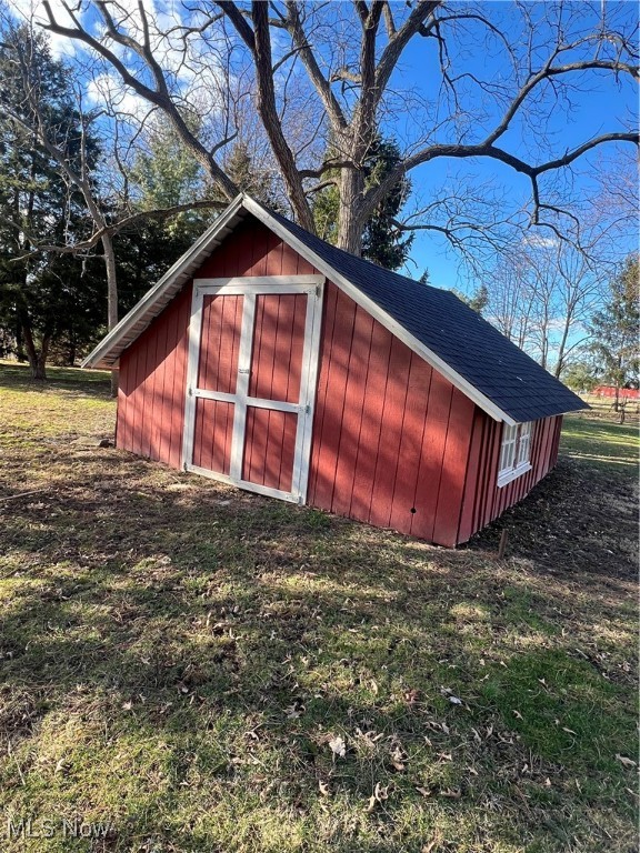 1326 S County Road 198, Fremont, Ohio image 38