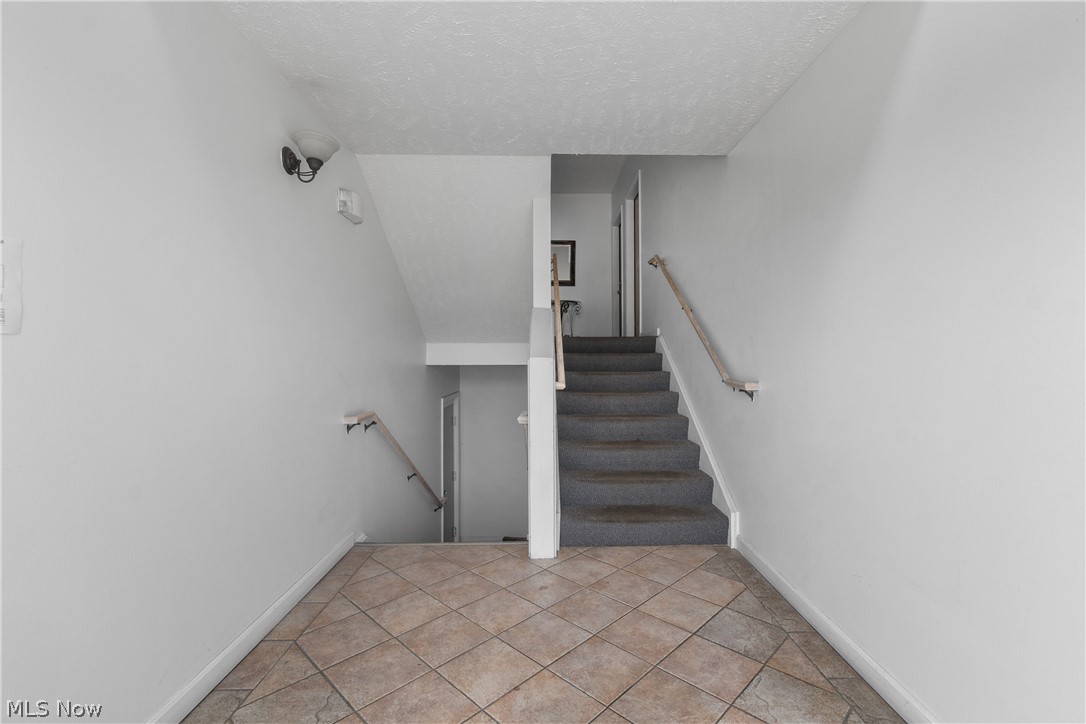 Brookledge Commons Condo S - Residential