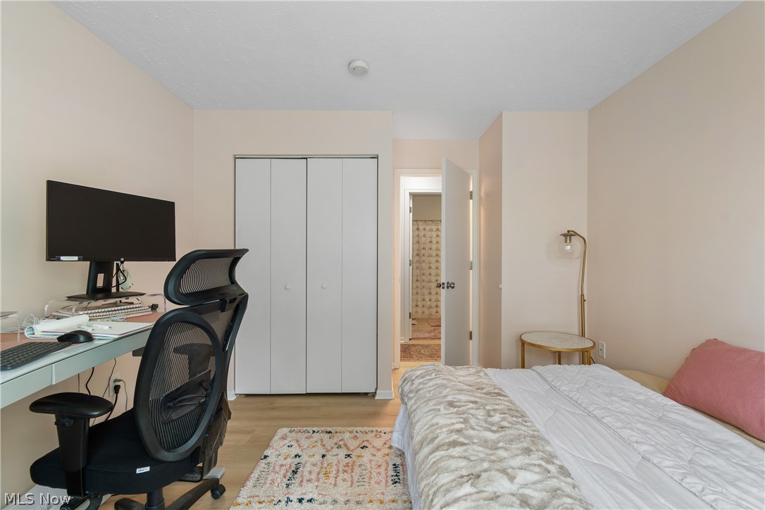 Brookledge Commons Condo S - Residential