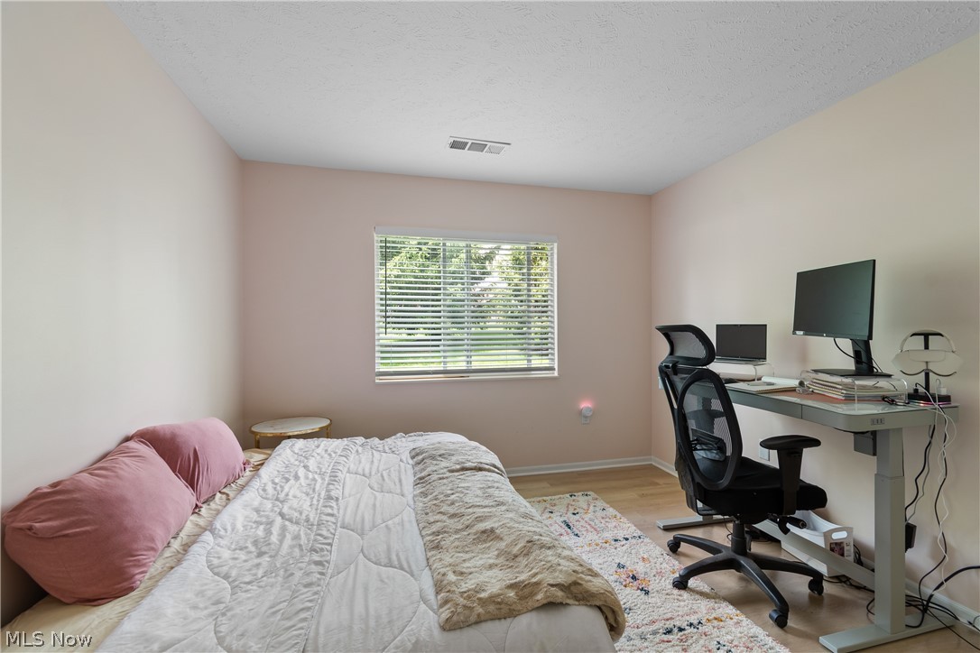 Brookledge Commons Condo S - Residential